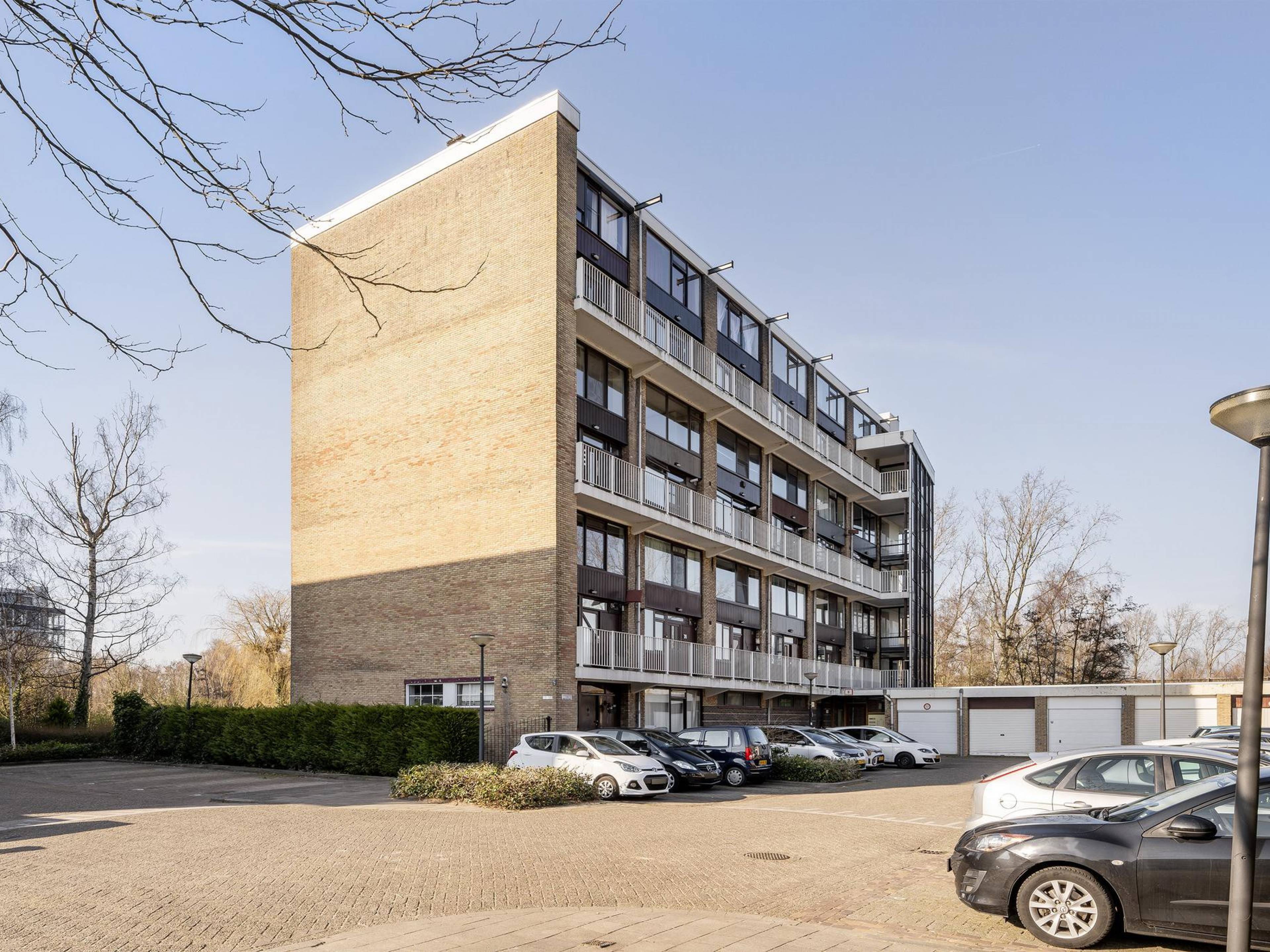 van der Waalsstraat 129