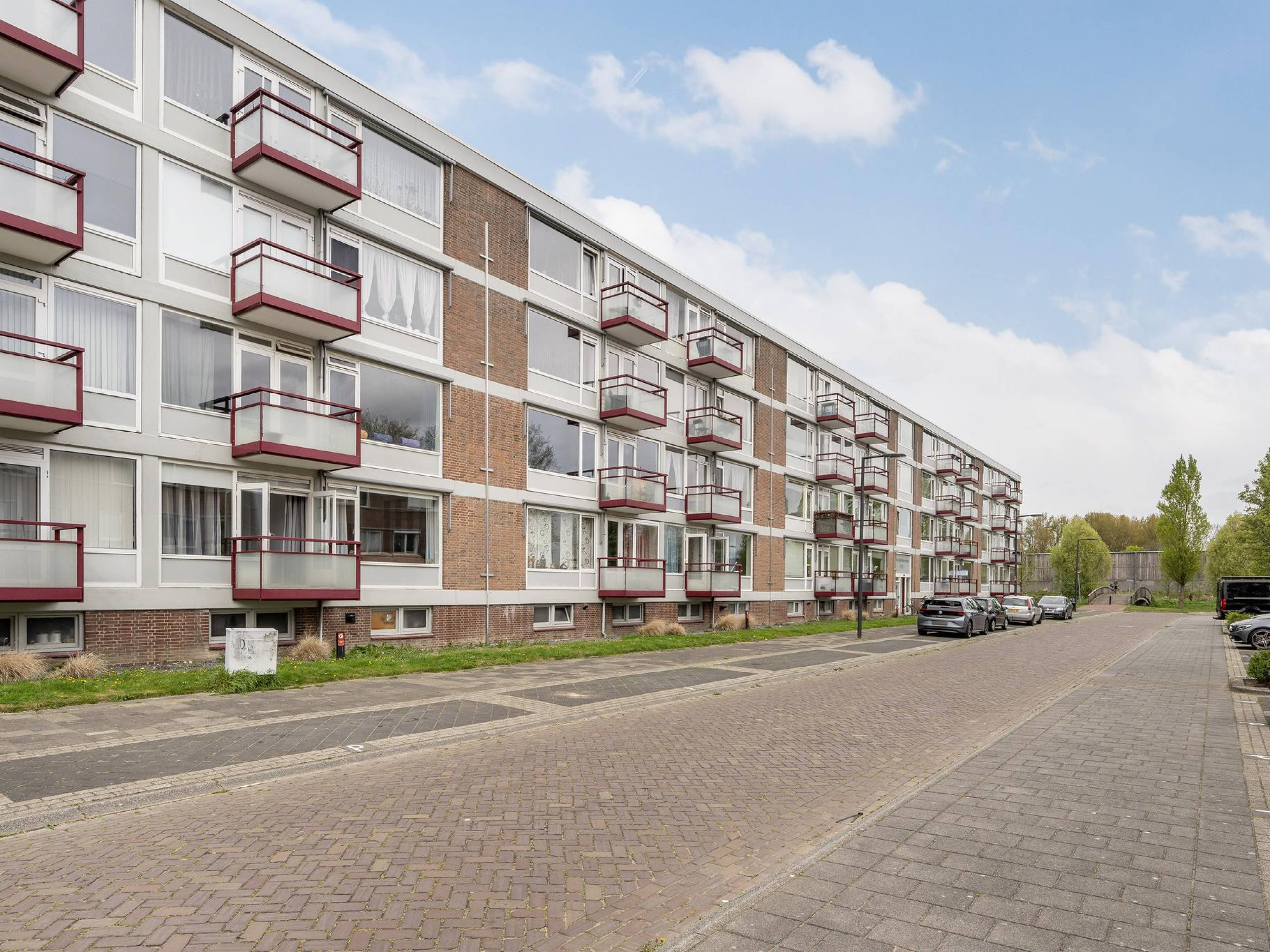 van Viandenstraat 7