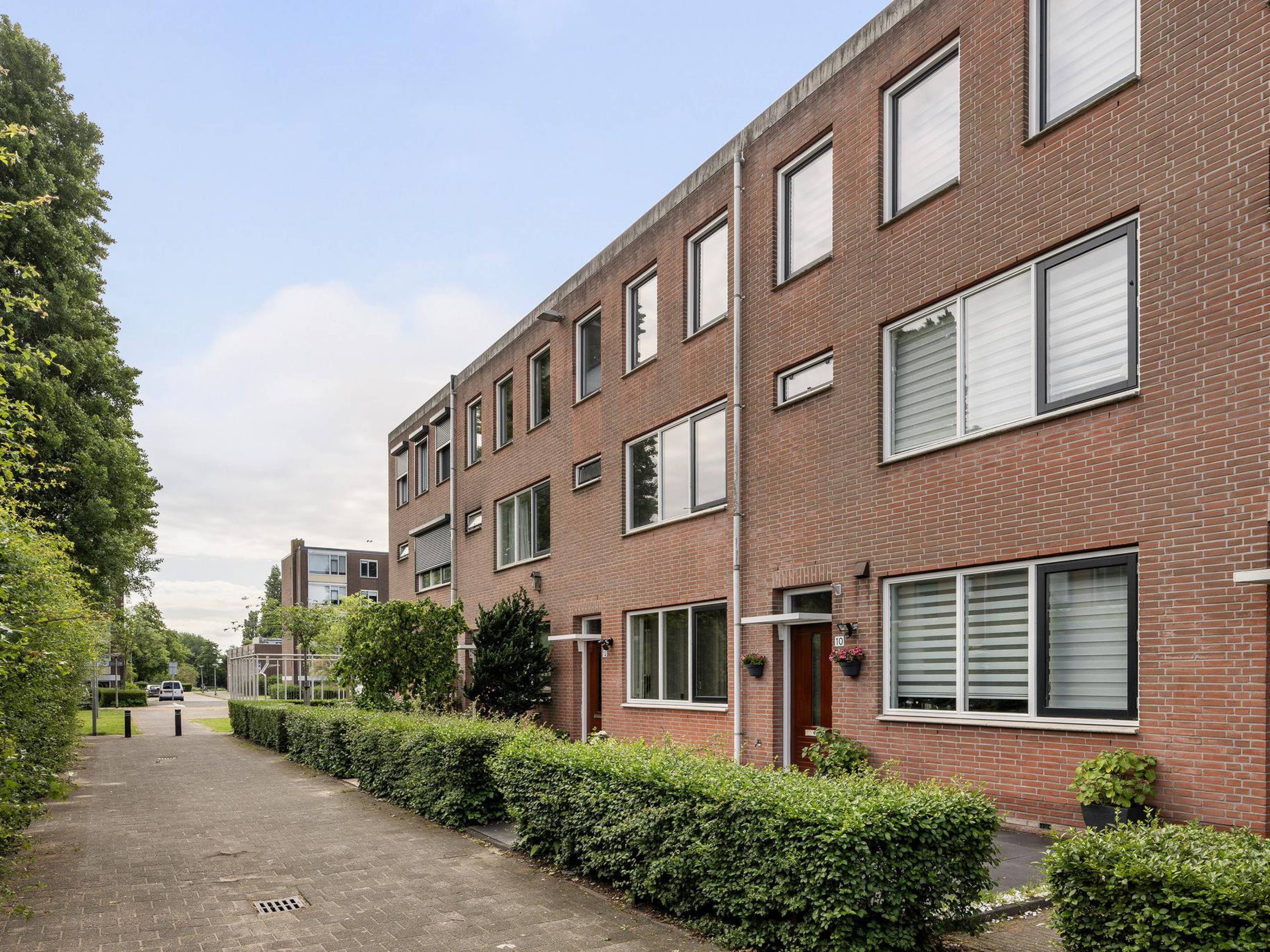 Abraham Maatstraat 12