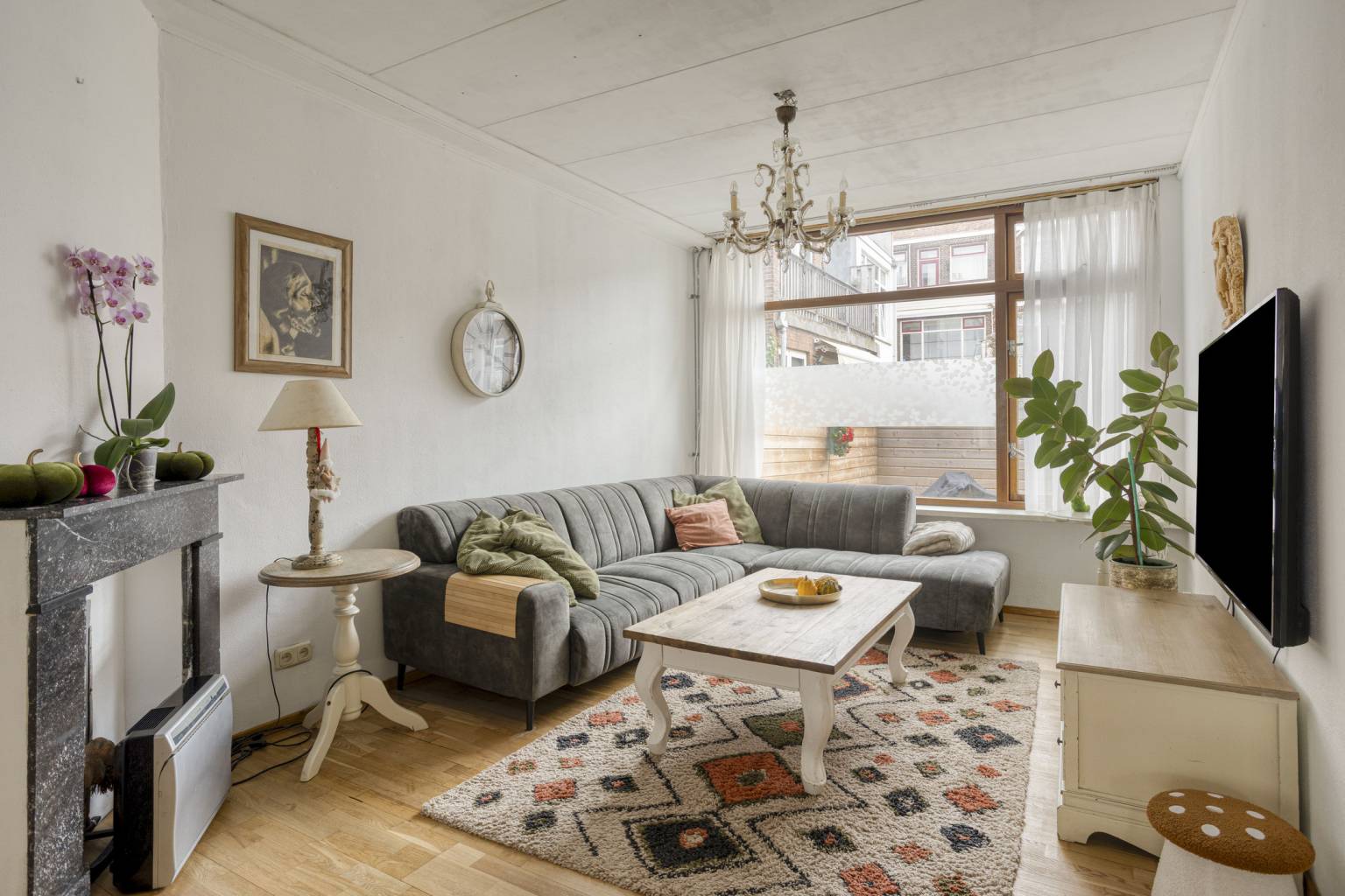 Tussenwoning te koop: Vlaardingerdijk 215, Schiedam