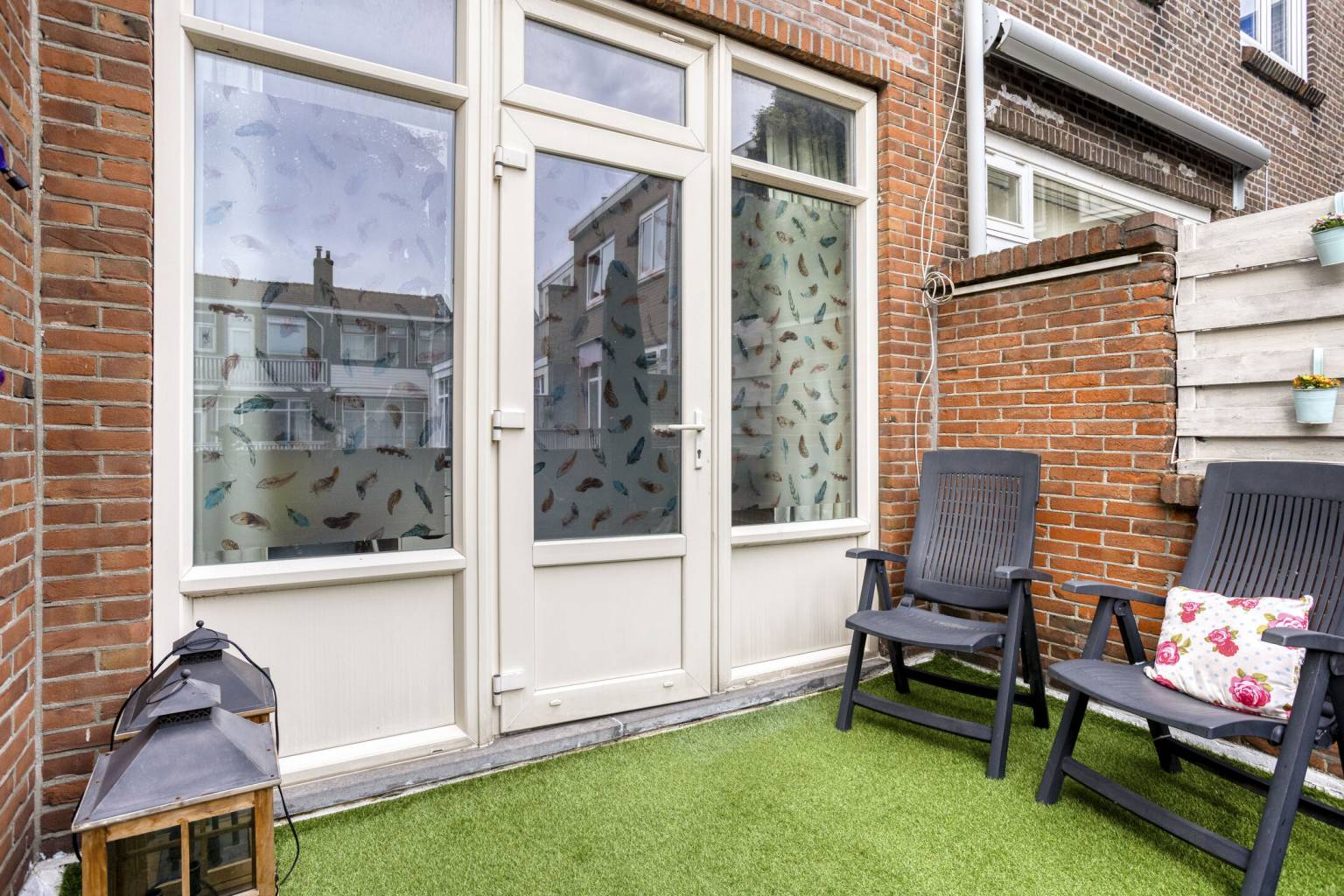Tussenwoning te koop: Vlaardingerdijk 215, Schiedam